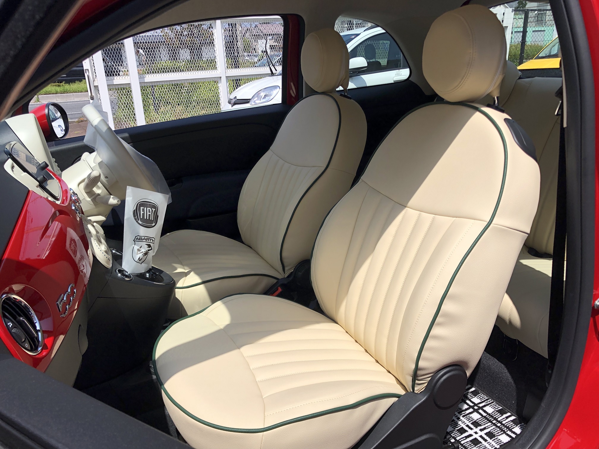 サローネ(Salone) カスタム(custom) シートカバー(seatcover) スタンダード・シート PVC leather 白(ivory) 500／500C／500S CABANA(カバナ) フィアット(FIAT) カルト(CULT)