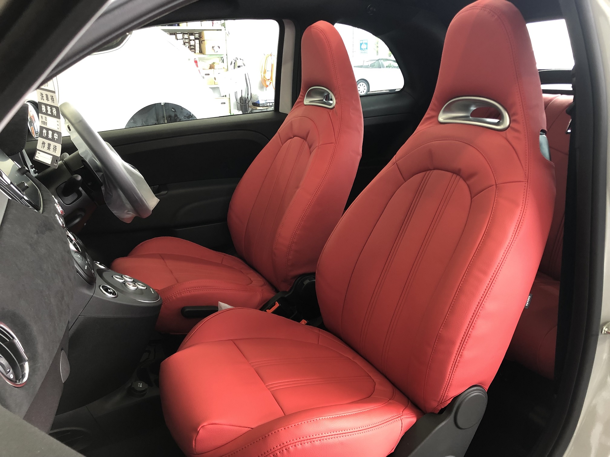 プレスト(PRESTO) カスタム(custom) シートカバー(seatcover) スポーツ・シート PVC leather 赤(rooster red) 500／500C／595／595C／595 TURISMO／595C TURISMO CABANA(カバナ) フィアット(FIAT)